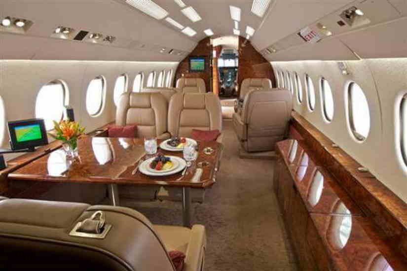 Dassault Falcon 2000 DX business jet