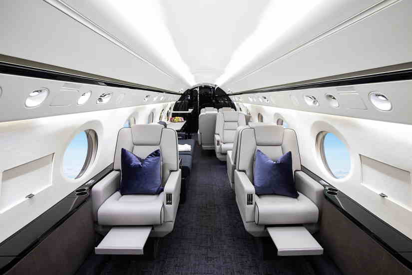 Gulfstream G400 cabin